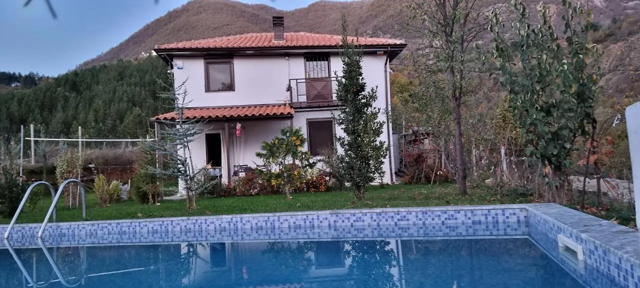 Vila Elektra Ξενοδοχείο Τίρανα Πανσιόν